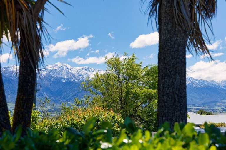 Photo of property in 56 Churchill Street, Kaikoura, 7300