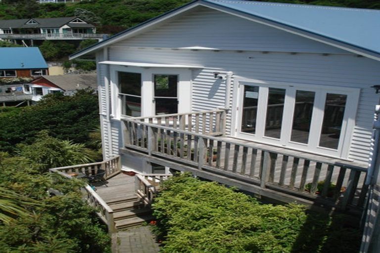 Photo of property in 4 Sunglow Avenue, Melrose, Wellington, 6023