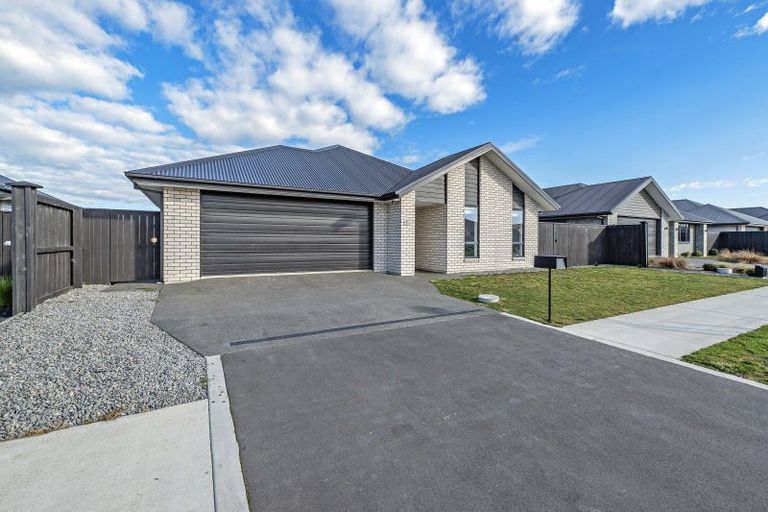 Photo of property in 16 Sandhill Drive, Rolleston, 7615