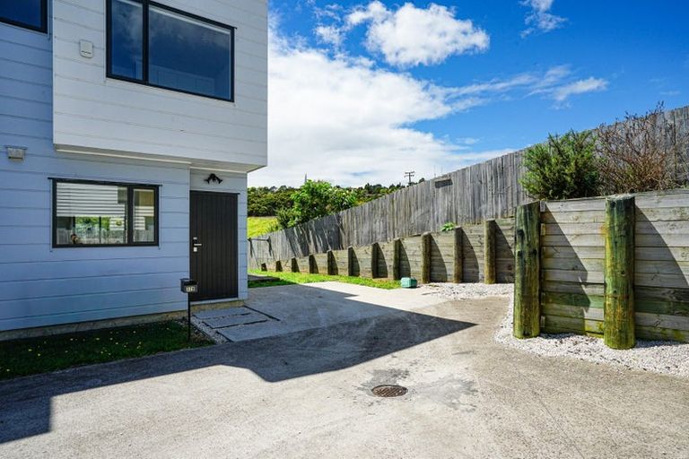 Photo of property in 32b Poruru Close, Papakura, 2110
