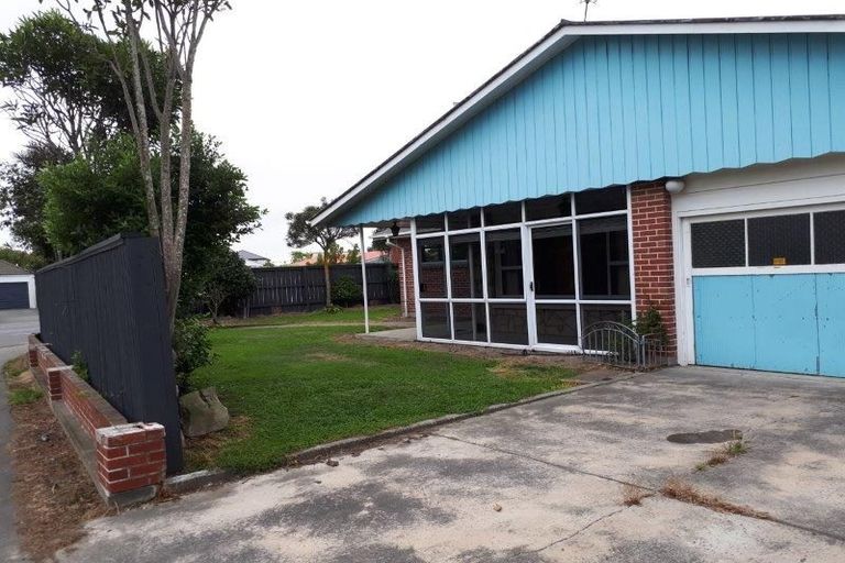 Photo of property in 19 Maidstone Road, Ilam, Christchurch, 8041