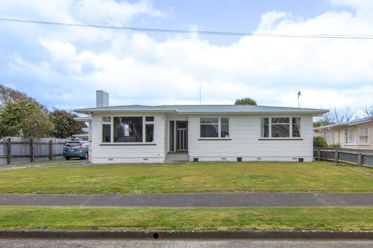 Photo of property in 22 Marriner Street, Highbury, Palmerston North, 4412