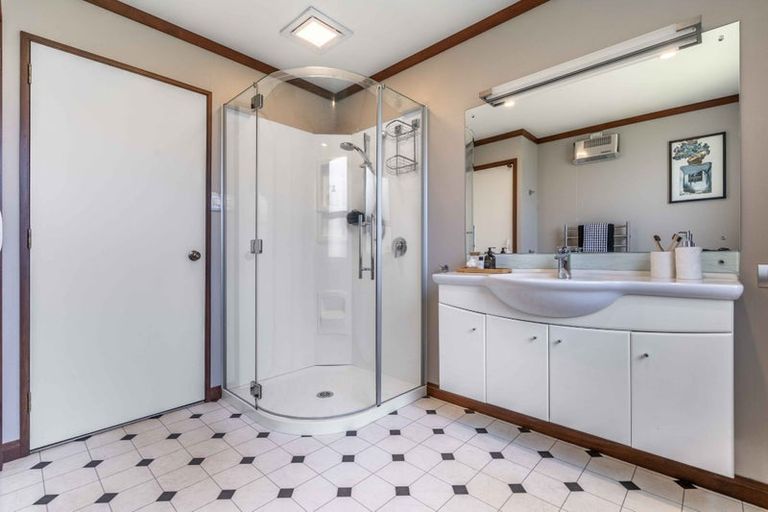 Photo of property in 5 Hislop Street, Riversdale, 9776