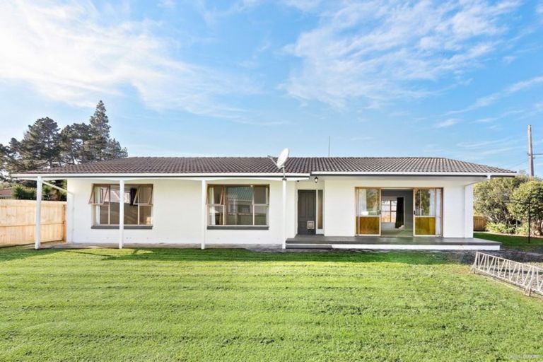 Photo of property in 28 Gibson Road, Tuakau, 2121