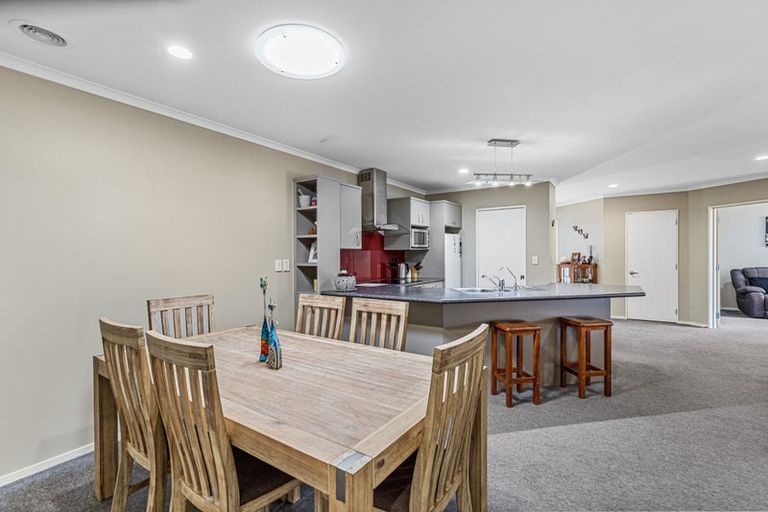 Photo of property in 7a Shrule Place, Huntington, Hamilton, 3210