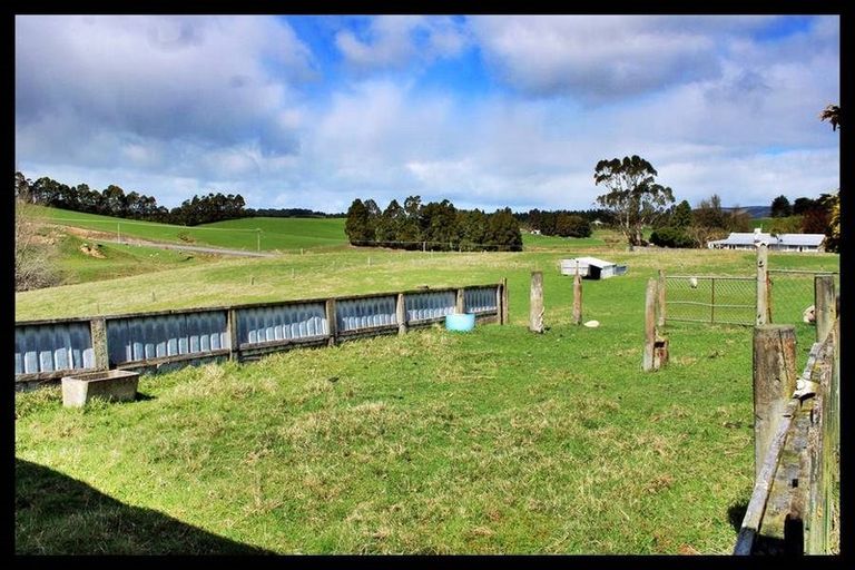 Photo of property in 20 Old Port Road, Warepa, Balclutha, 9273