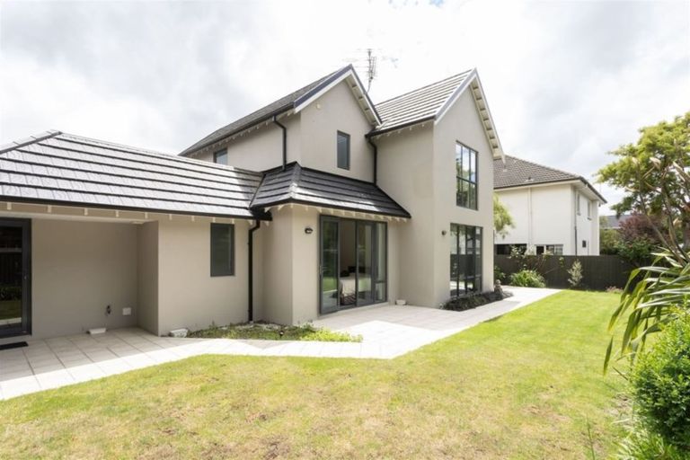 Photo of property in 79b Totara Street, Fendalton, Christchurch, 8041