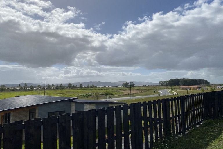 Photo of property in 56 Bittern Road, Te Kauwhata, 3710