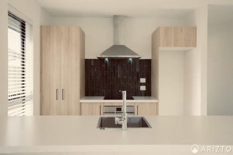 Photo of property in 35 Herridge Street, Woodend, 7691