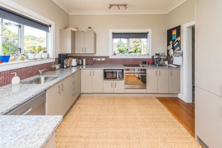 Photo of property in 97 Liverpool Street, Levin, 5510