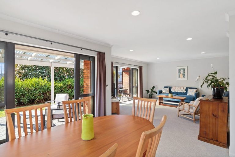 Photo of property in 5 Eclipse Rise, Flagstaff, Hamilton, 3210