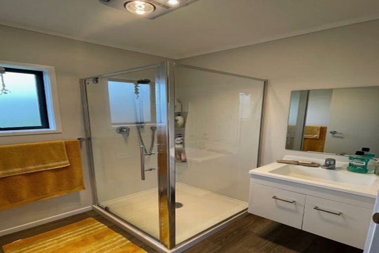 Photo of property in 31 Sunset Drive, Baylys Beach, Dargaville, 0377