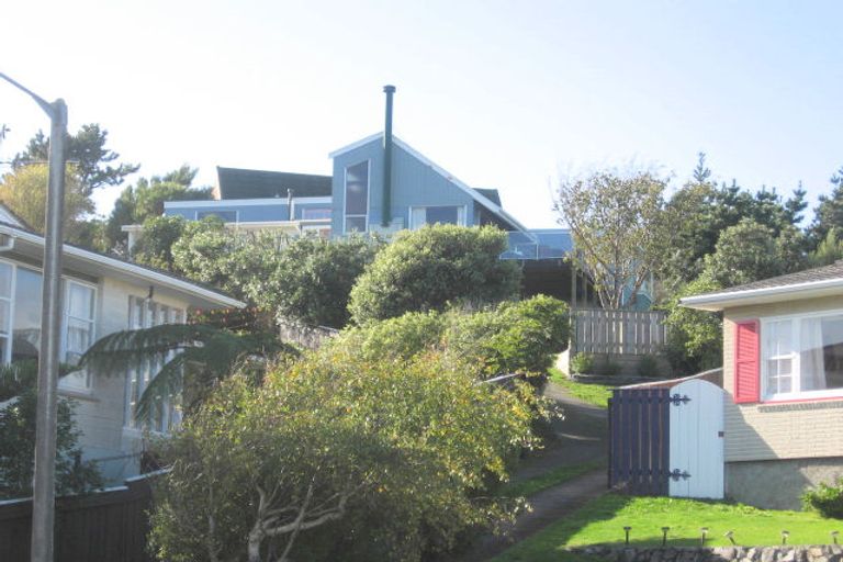 Photo of property in 31 Inlet View, Titahi Bay, Porirua, 5022