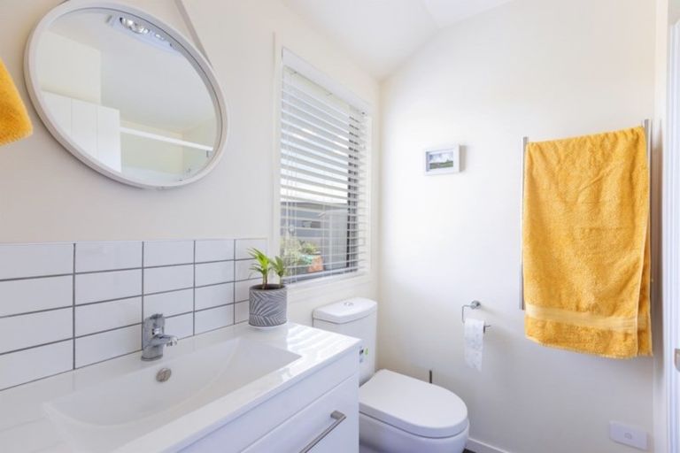 Photo of property in 11 Northcoast Place, Mangawhai Heads, Mangawhai, 0505