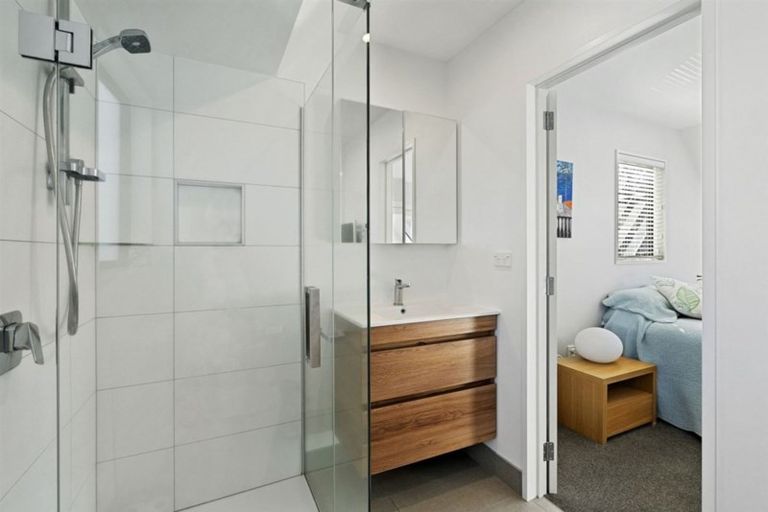 Photo of property in 6b Highgate Avenue, Merivale, Christchurch, 8014