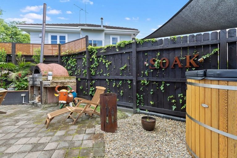 Photo of property in 4 Storey Avenue, Beerescourt, Hamilton, 3200