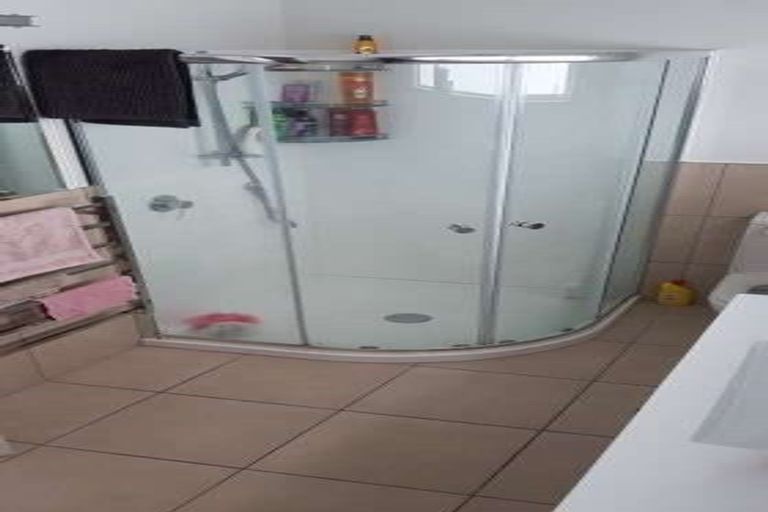 Photo of property in 2/670 Ferry Road, Woolston, Christchurch, 8023