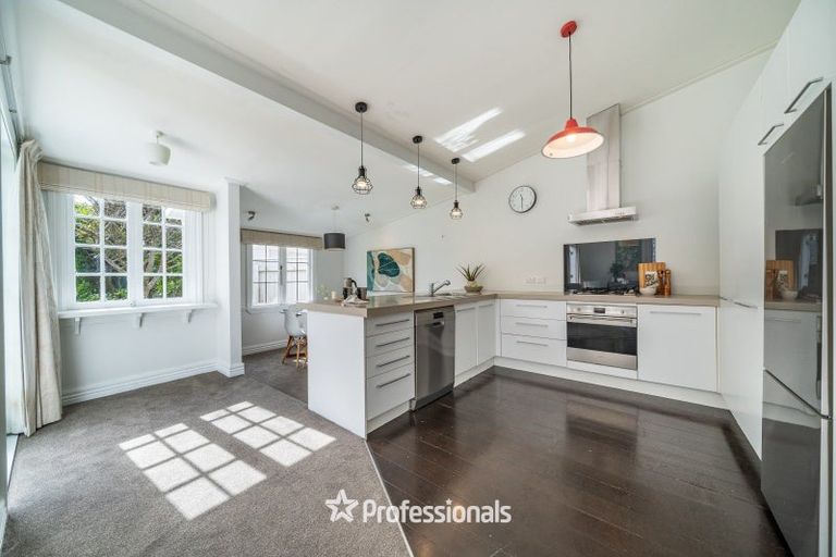 Photo of property in 369 Jackson Street, Petone, Lower Hutt, 5012