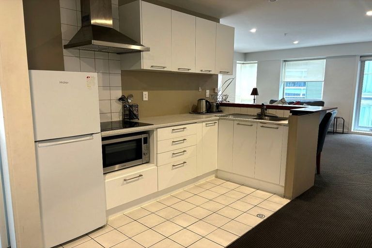 Photo of property in Terrace Heights Apartments, 3d/163 The Terrace, Wellington Central, Wellington, 6011