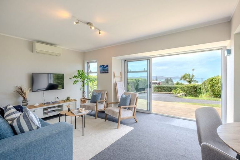 Photo of property in 1/33 Rosario Crescent, Red Beach, 0932