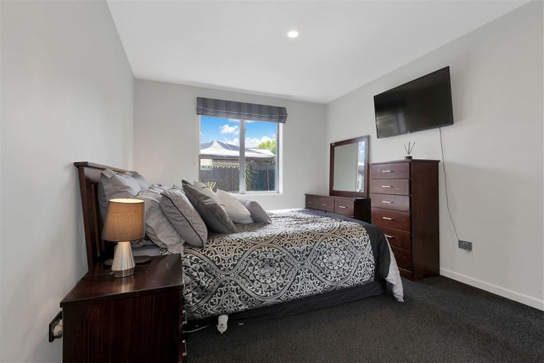 Photo of property in 31 Davaar Crescent, Broomfield, Christchurch, 8042