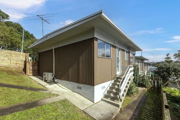 Photo of property in 1/34 Mayfield Road, Glenfield, Auckland, 0629