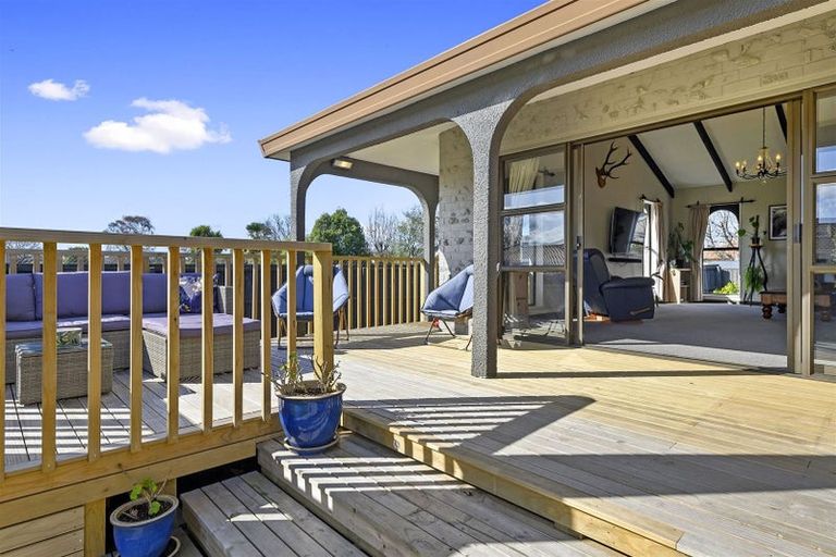 Photo of property in 10 Ruddenklau Lane, Bishopdale, Christchurch, 8053