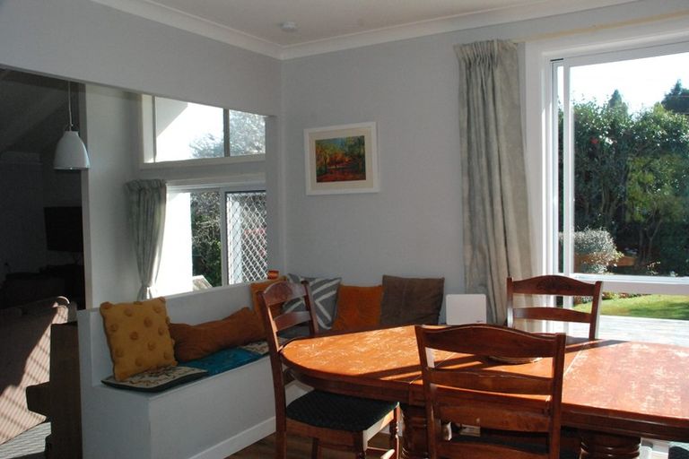 Photo of property in 196 Seaview Road, Westown, New Plymouth, 4310