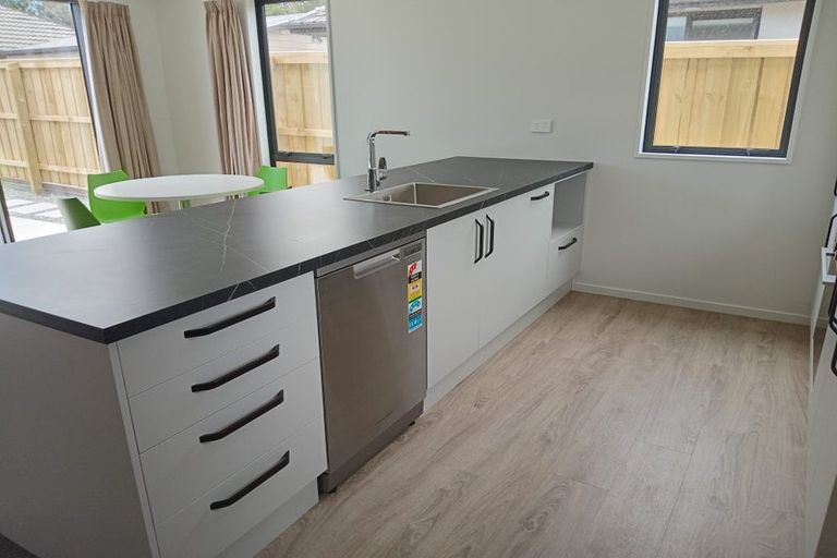 Photo of property in 1/205 Wainoni Road, Avondale, Christchurch, 8061