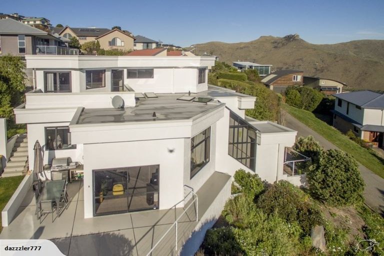 Photo of property in 15 Plains View, Mount Pleasant, Christchurch, 8081