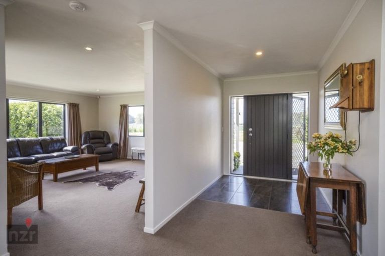Photo of property in 135 Hansens Line, Newbury, Palmerston North, 4475