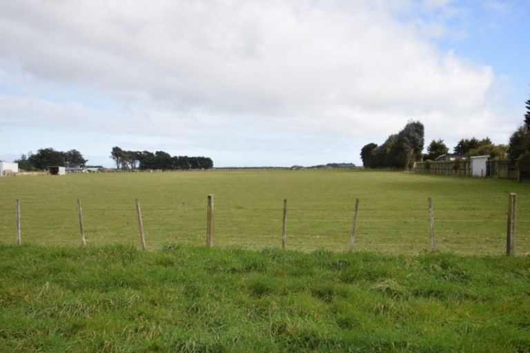Photo of property in 19 Fowler Road, West Plains, Invercargill, 9874
