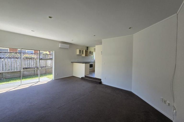 Photo of property in 35b Youngs Road, Papakura, 2110