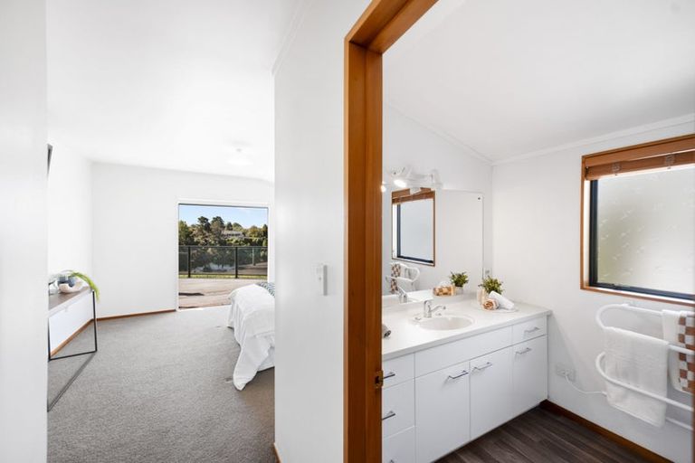 Photo of property in 4/100 Beerescourt Road, Beerescourt, Hamilton, 3200