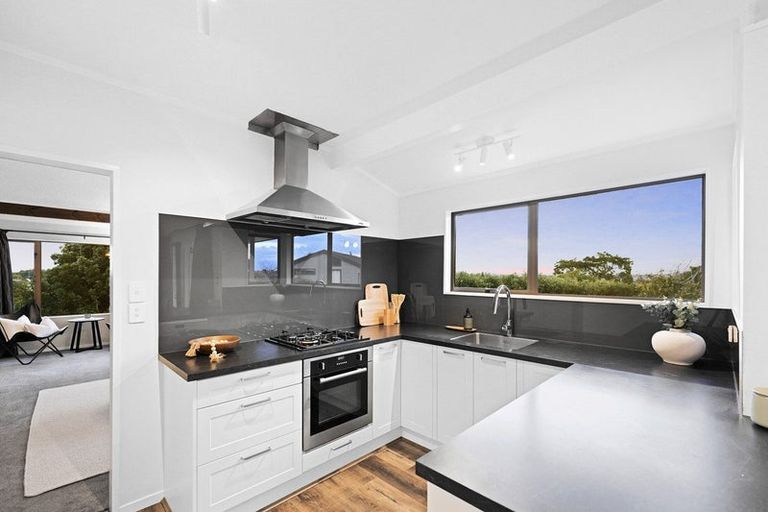 Photo of property in 12 Pohutukawa Drive, Pukete, Hamilton, 3200