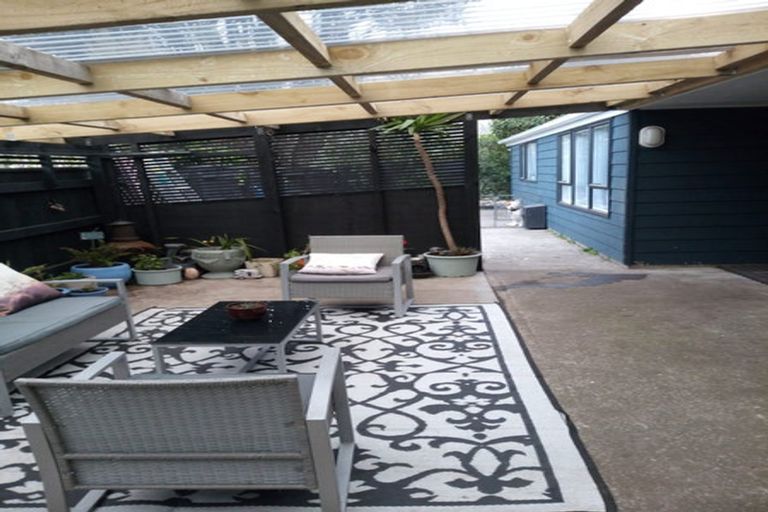 Photo of property in 140 Arawhata Road, Paraparaumu, 5032