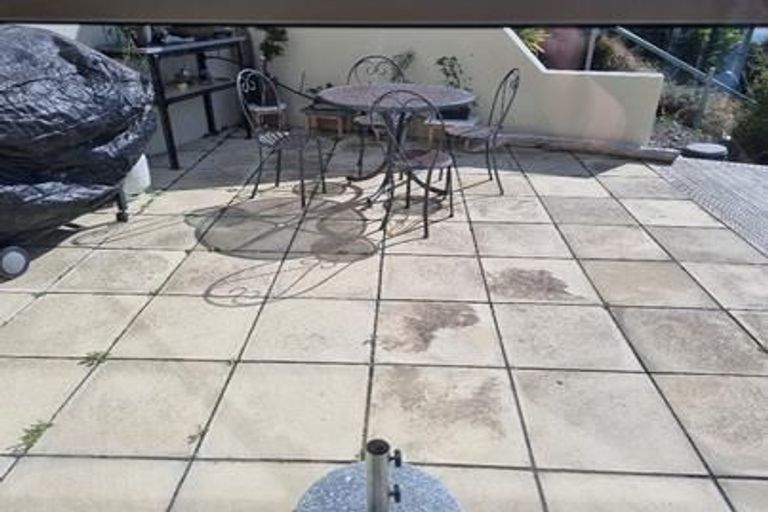 Photo of property in 6 Redcliffs View Lane, Redcliffs, Christchurch, 8081