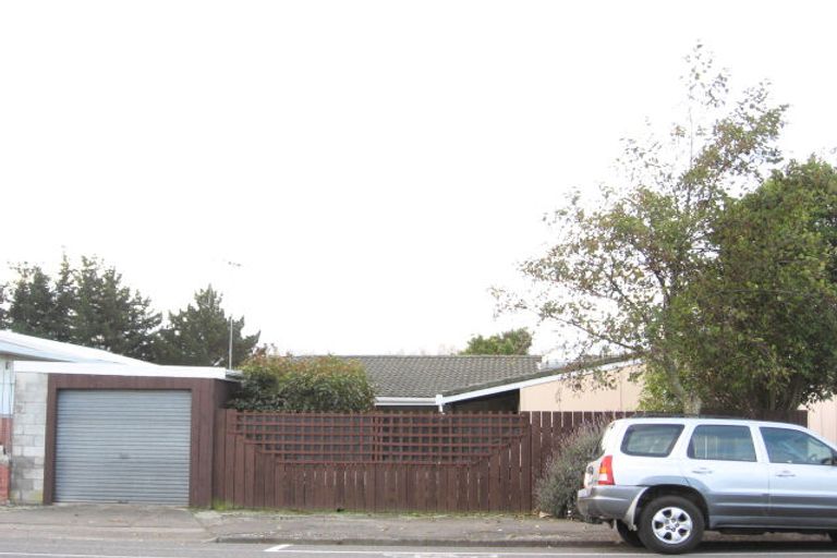 Photo of property in 3/106 Mill Road, Otaki, 5512