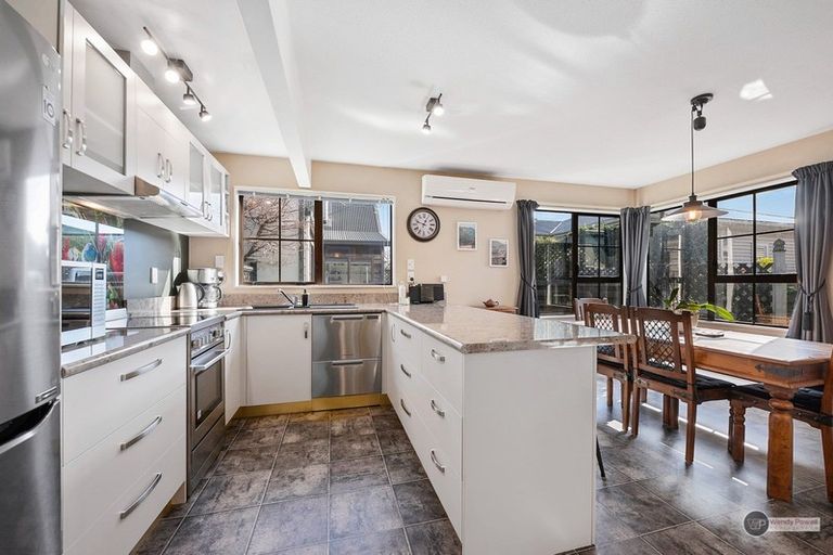 Photo of property in 2/342 Riverside Drive, Fairfield, Lower Hutt, 5011