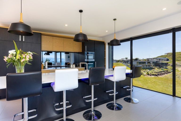 Photo of property in 3 Tarepa Court, Kaiteriteri, Motueka, 7197