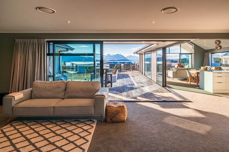 Photo of property in 17 Mistake Drive, Lake Tekapo, 7999