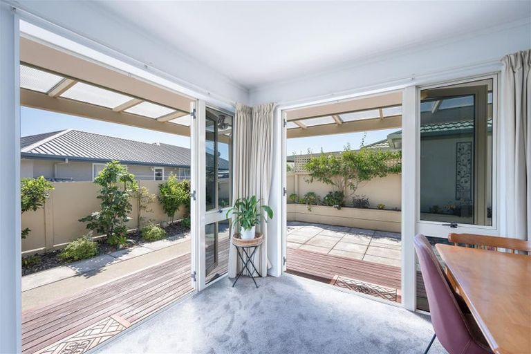 Photo of property in 13 Vining Crescent, Stoke, Nelson, 7011