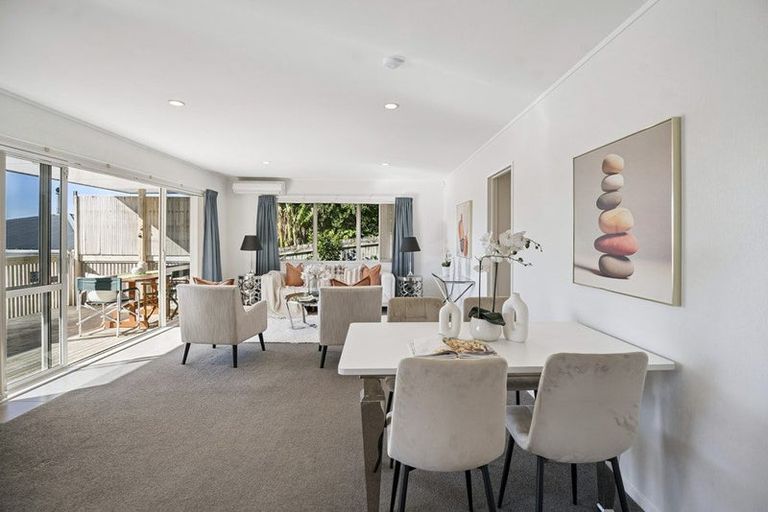 Photo of property in 36b Charlotte Street, Stanmore Bay, Whangaparaoa, 0932