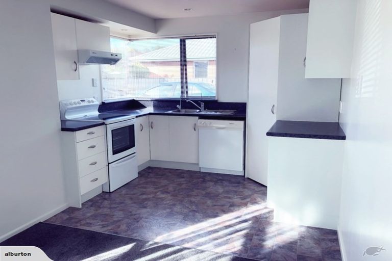 Photo of property in 76 Bainfield Road, Waikiwi, Invercargill, 9810