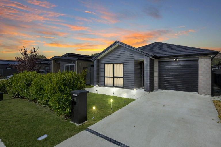 Photo of property in 13 Te Kaeaea Crescent, Wallaceville, Upper Hutt, 5018