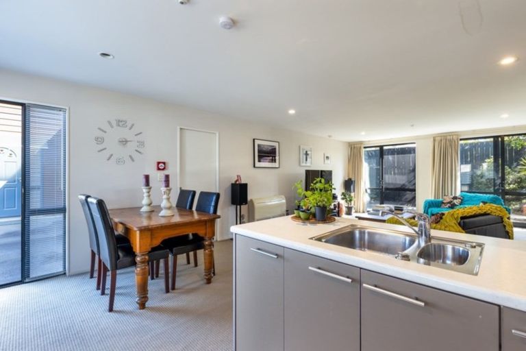 Photo of property in 16 Rochdale Way, Stoke, Nelson, 7011