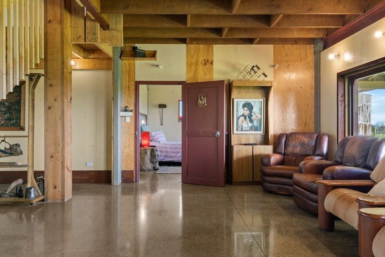 Photo of property in 56 Mcgregor Road, Clevedon, Papakura, 2582