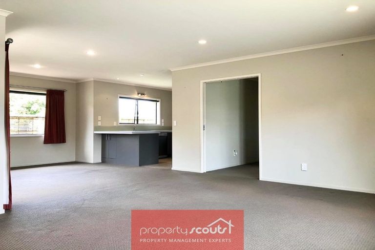 Photo of property in 33a Lismore Street, Strandon, New Plymouth, 4312