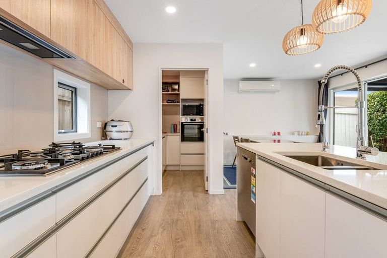 Photo of property in 23a Wylie Avenue, Sunnynook, Auckland, 0620