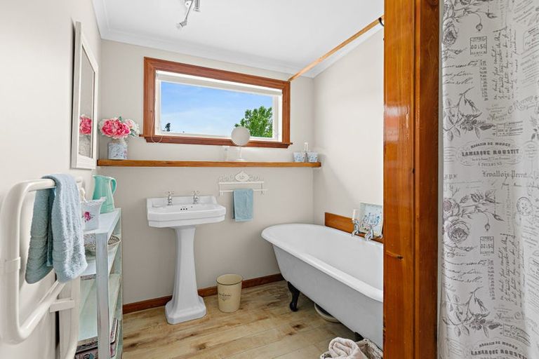 Photo of property in 354 Kaipara Flats Road, Dome Forest, Warkworth, 0981